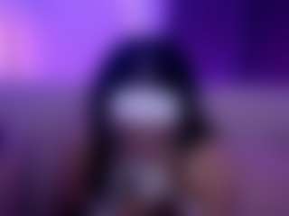 Live cam show with Liz Martins - Fingering Young Adult on Camiplay Live