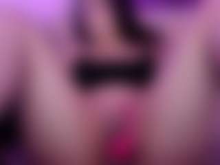 Live cam show with Liz Martins - Striptease Young Adult on fapnchat