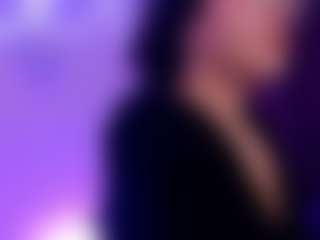 Live cam show with Liz Martins - Public BBW on Pornisteam.com