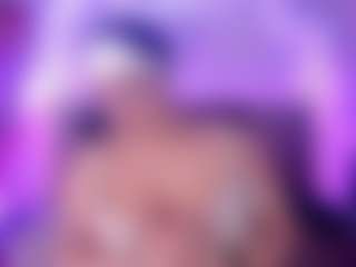 Live cam show with Liz Martins - Public on alttransgirls