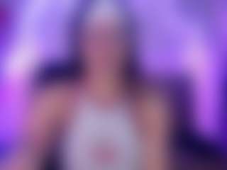 Live cam show with Liz Martins - Smoking on sexytreat.net