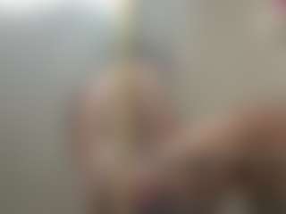Live cam show with Liz Martins - Smoking on Camsoda
