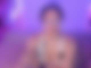 Live cam show with Liz Martins - Public Curvy on Fling VIP Chat