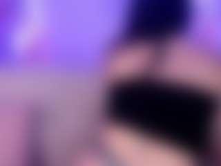 Live cam show with Liz Martins - BBW on camwithhim.com