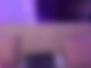 Live cam show with Liz Martins - BBW on camwithhim.com