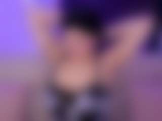 Live cam show with Liz Martins - Striptease on Gym Cam Girls