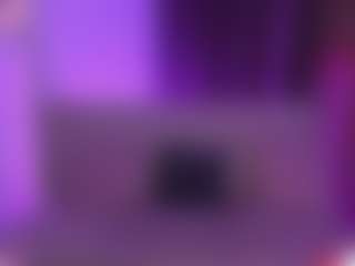 Live cam show with Liz Martins - BBW Young Adult on Camversity