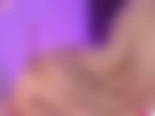 Live cam show with Liz Martins - Petite Teen (18+) on SinfulBabes