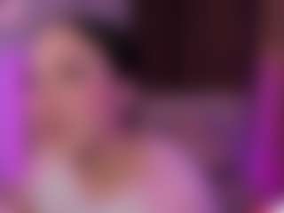 Live cam show with Liz Martins - Spank on Dolls Live