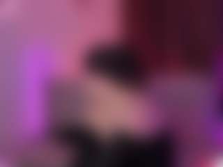 Live cam show with Liz Martins - Petite Young Adult on camwithhim.com