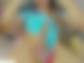 Live cam show with SweedandreaGil80 - Average on Camiplay Live