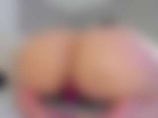 Live cam show with tamy-leen - Ahegao on Gym Cam Girls