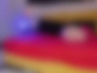 Live-Cam-Show mit Anny-1 - Athletic Middle Aged auf Camsoda