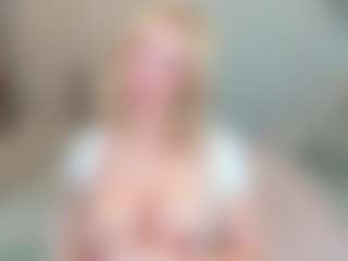 Live cam show with jacksonchloex - Blonde Hair on Camsoda