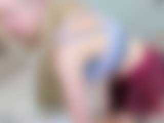 Live cam show with jacksonchloex - Blonde Hair MILF on xfollow cams