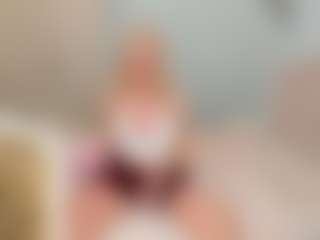 Live cam show with jacksonchloex - Average on Camsoda
