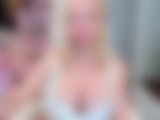 Live cam show with jacksonchloex - Body Massage on Big Tits