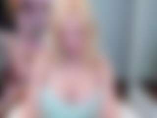 Live cam show with jacksonchloex - Middle Aged on mypornchat.com
