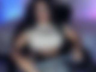 Live cam show with dannadomiinguez - Robe on Camsoda