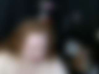 Live cam show with Mysti Majesti - Dildo on Mixed Magazine Live