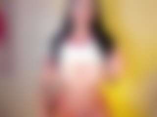 Live cam show with evangelinebelle - Curvy on studioflirtlive.com