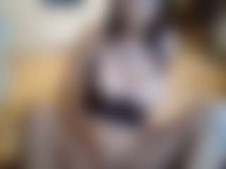 evangelinebelle's Live Sex Cam Show