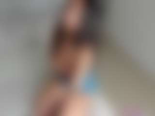 Live cam show with lizzieamber - Lush Brown Hair on TeamSkeetLive