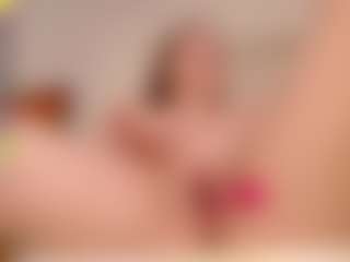 Live cam show with eva-noir - College Curvy on crypto-cams