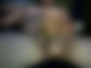Live cam show with XXXFETISHEDFUNXXX - Average on Cam Slut
