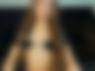 Live cam show with Zlatna - Athletic on instabang