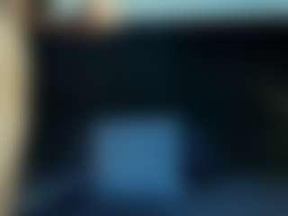 Live cam show with Zlatna - Brown Hair on friskycurves.com