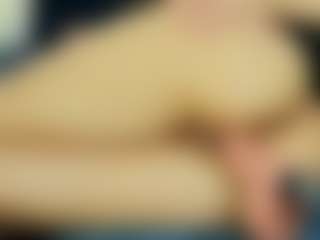 Live cam show with Zlatna - Jerk Off on Free Soda