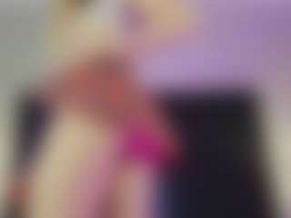 Zlatna's Live Sex Cam Show