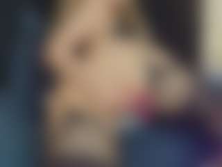 Live cam show with Zlatna - Hairy Pussy on Sex Cam Show