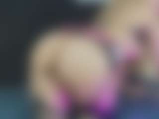 Zlatna's Live Sex Cam Show