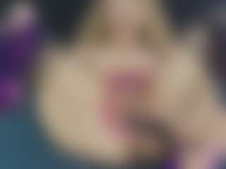 Zlatna's Live Sex Cam Show