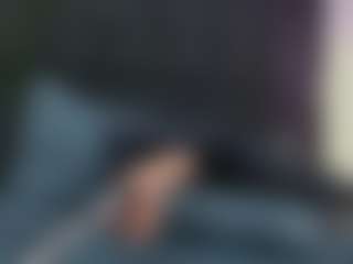 Zlatna's Live Sex Cam Show