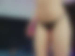 Zlatna's Live Sex Cam Show