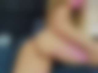 Zlatna's Live Sex Cam Show