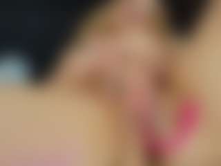 Live cam show with Zlatna - Latina on Cam Slut | colombia