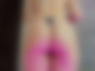 Live cam show with Zlatna - Teen (18+) on StripNow