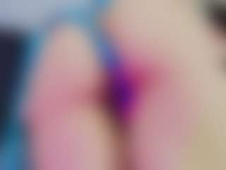Live cam show with Zlatna - Domination on madthumbs