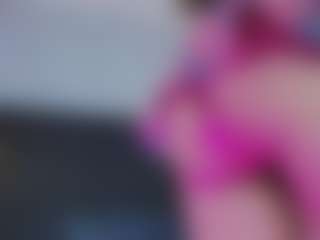 Live cam show with Zlatna - Thin on Camsoda