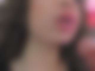 Live cam show with Zlatna - Dildo Or Vibrator on PervPlay.com