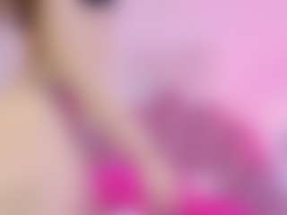 Live cam show with Zlatna - Lovense Brown Hair on Camsoda