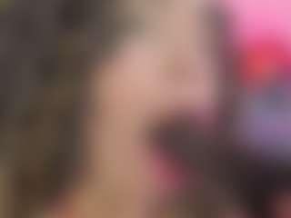 Zlatna's Live Sex Cam Show
