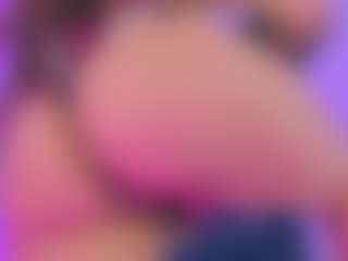 Live cam show with Zlatna - Thin on Strip Flash - Live Sex Shows
