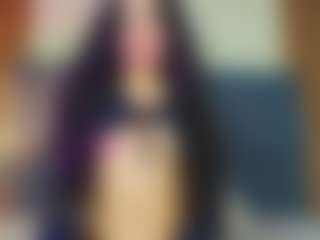 Live cam show with Zlatna - Athletic College on SinfulBabes