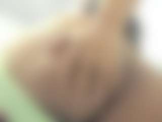 Live cam show with Karol-Willis - Ebony on Fling VIP Chat | colombia