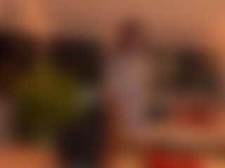 Live cam show with PRINCESS VICTORIA - Big Tits on Gym Cam Girls